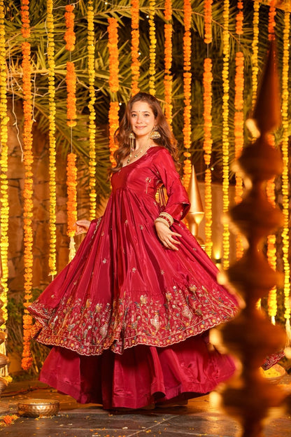 ✨ Maharani Luxe Silk Anarkali Suit Set ✨