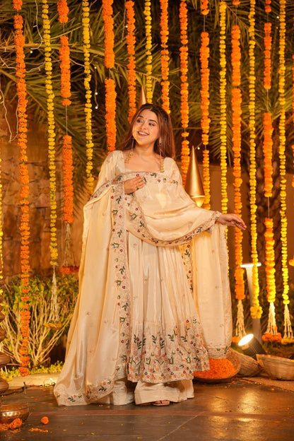 ✨ Maharani Luxe Silk Anarkali Suit Set ✨