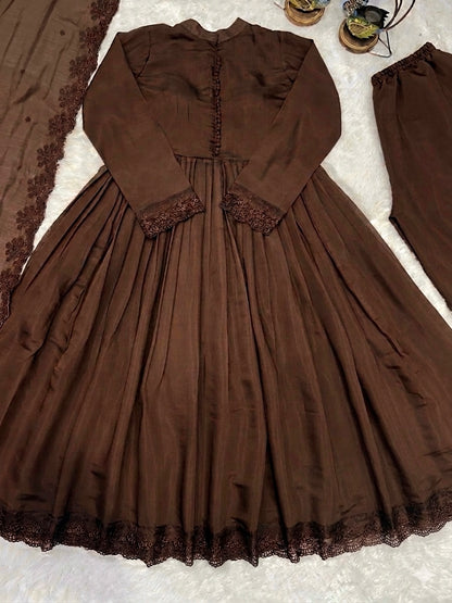 ✨ Mocha Grace Gown Set ✨