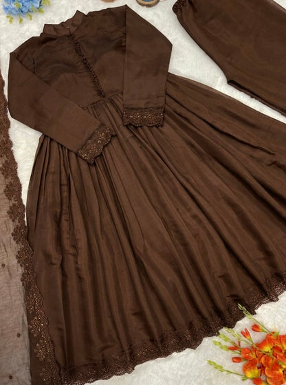 ✨ Mocha Grace Gown Set ✨