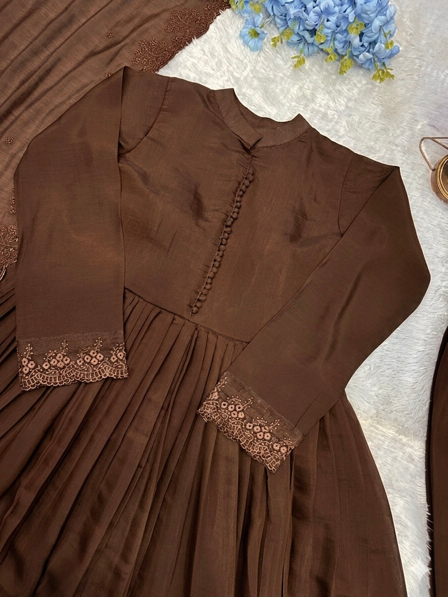 ✨ Mocha Grace Gown Set ✨