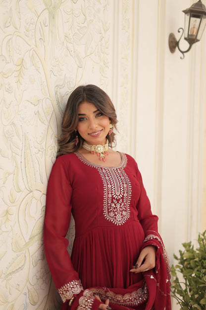 ✨ Royal Grace Embroidered Anarkali Set ✨