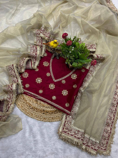 ✨ Royal Ivory Tissue Silk Saree with Designer Embroidered Border 👑✨