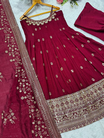 ✨ Royal Silk Embroidered Anarkali Set ✨