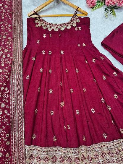 ✨ Royal Silk Embroidered Anarkali Set ✨