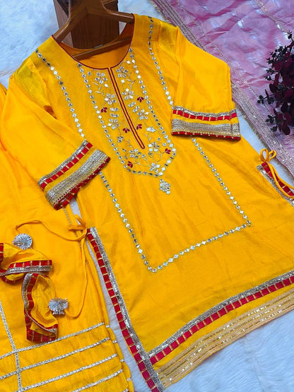 ✨ Maharani Noor Embroidered Sharara Suit Set ✨