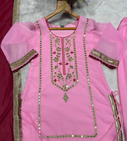 ✨ Maharani Noor Embroidered Sharara Suit Set ✨