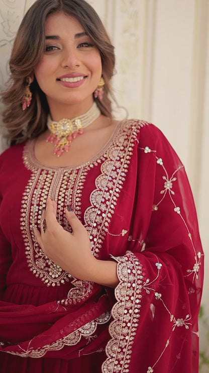 ✨ Royal Grace Embroidered Anarkali Set ✨