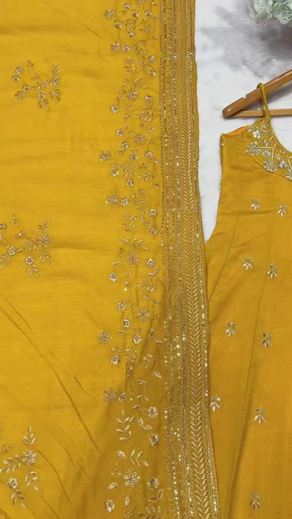 ✨ Royal Silk Embroidered Anarkali Set ✨